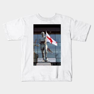 Bobby Moore Statue England Flag Wembley Stadium Kids T-Shirt